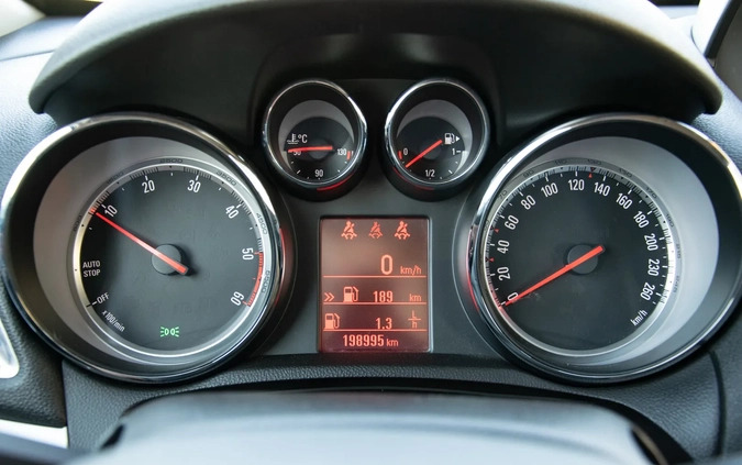 Opel Mokka cena 38900 przebieg: 198995, rok produkcji 2015 z Praszka małe 191